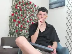 LiamBrown  live sex cam