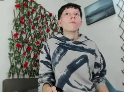 LiamBrown  live sex cam