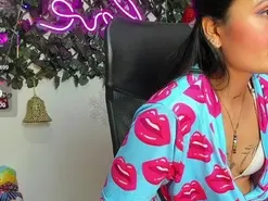 DestinyHills  live sex cam