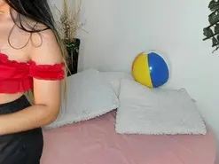 DestinyHills  live sex cam