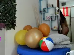 DestinyHills  live sex cam