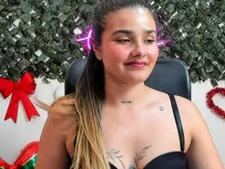 DestinyHills  live sex cam
