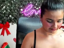 DestinyHills  live sex cam