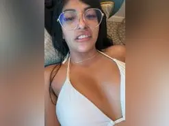 ReinalatinaReal  live sex cam