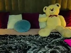 ClumsyNana  live sex cam