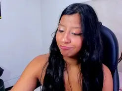 Vanelin18  live sex cam