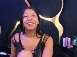 Vanelin18  live sex cam