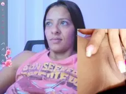 Aria_Russo  live sex cam