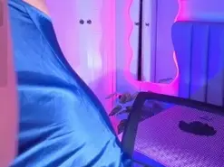 Aria_Russo  live sex cam