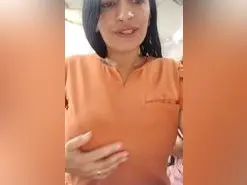 Georgina25  live sex cam