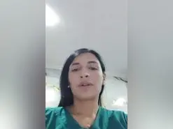 Georgina25  live sex cam