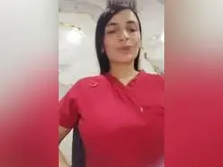 Georgina25  live sex cam