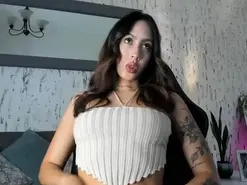 Scarlet_Buttock  live sex cam