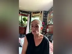 Saralaw2222  live sex cam