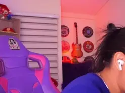 MadelynRose  live sex cam