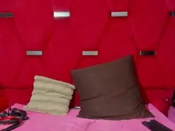 MiaDivineHYH  live sex cam