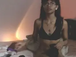 Violet_AK  live sex cam