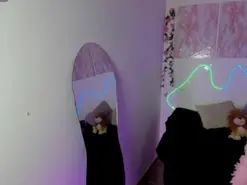 Kesha_t18  live sex cam