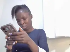 Taliah-petite  live sex cam