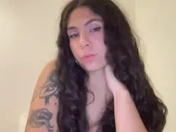 Imbabyinna  live sex cam