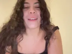Imbabyinna  live sex cam