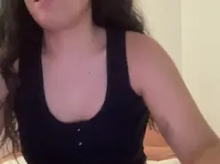 Imbabyinna  live sex cam