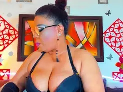 XBRUNTTESQUIRTX  live sex cam