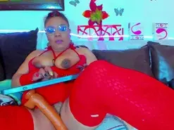 XBRUNTTESQUIRTX  live sex cam
