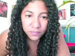 Bellacrespa  live sex cam