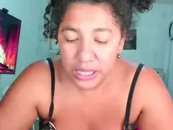 Bellacrespa  live sex cam