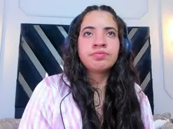 Nicol_Sky  live sex cam