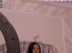 Chleo_  live sex cam