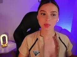 AliceHarper1  live sex cam