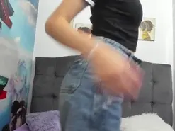 Emily_Collins__  live sex cam