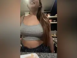 Evagreen  live sex cam