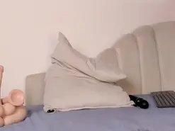 AndreaRoux  live sex cam