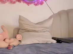 AndreaRoux  live sex cam