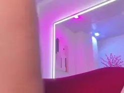 Leia_laurent  live sex cam