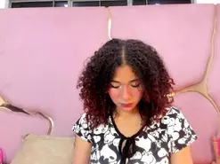 Zafiroo_69  live sex cam