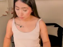 LillySanders  live sex cam