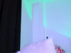 Kimbaileys  live sex cam