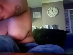 Yiyafox  live sex cam