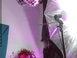 Francheskapower  live sex cam
