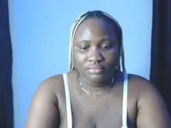 Hotchocolatee  live sex cam