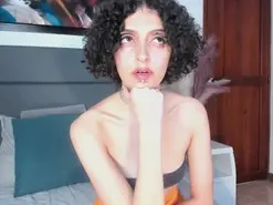 LyraVendrell  live sex cam