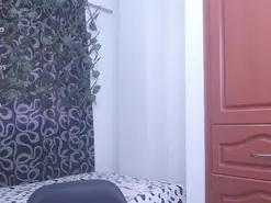 Sara_hilton  live sex cam