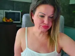 NaughtyMom  live sex cam