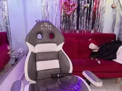 Tammy-Petite  live sex cam