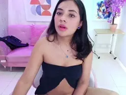 Tammy-Petite  live sex cam
