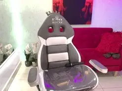 Tammy-Petite  live sex cam